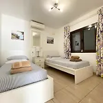 Vivienne By Jk Lanzarote * Puerto del Carmen (Lanzarote)