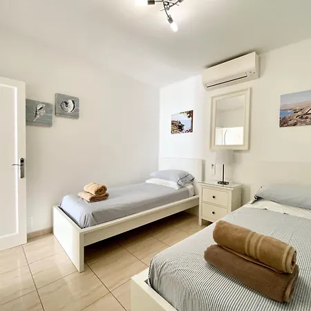 Vivienne By Jk Lanzarote * Puerto del Carmen (Lanzarote)